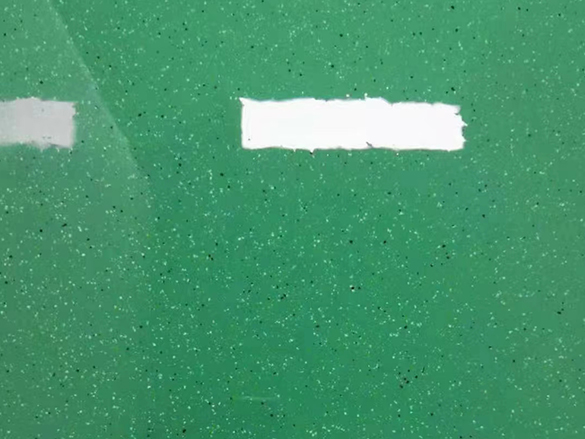 环氧地坪漆的材料特性：选择适合项目需求的材料组合