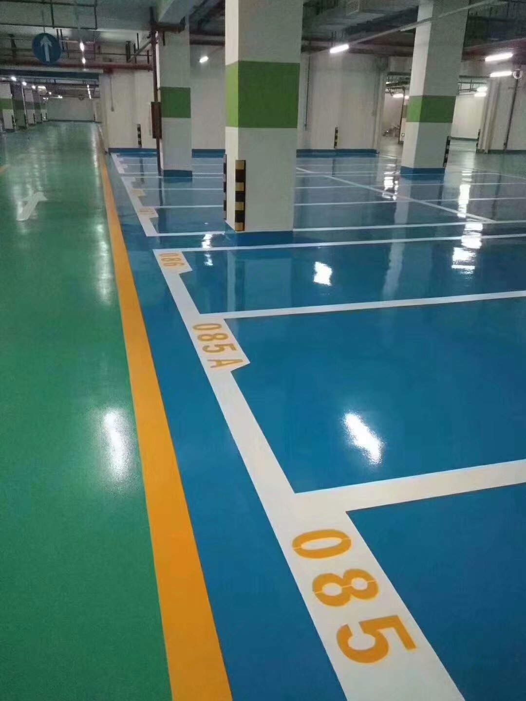 环氧地坪的施工现场管理：确保施工进程的顺利进行